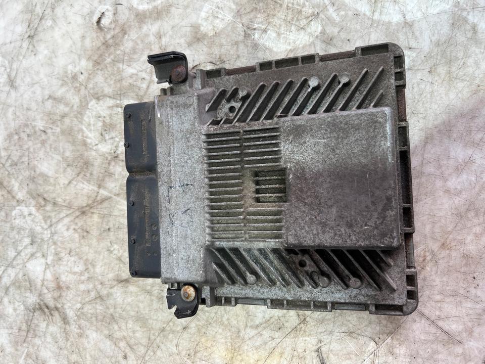 Audi Q7 4L 3.0 TFSI 270PS Motorsteuergerät Steuergerät 4L0910551 – Bild 5