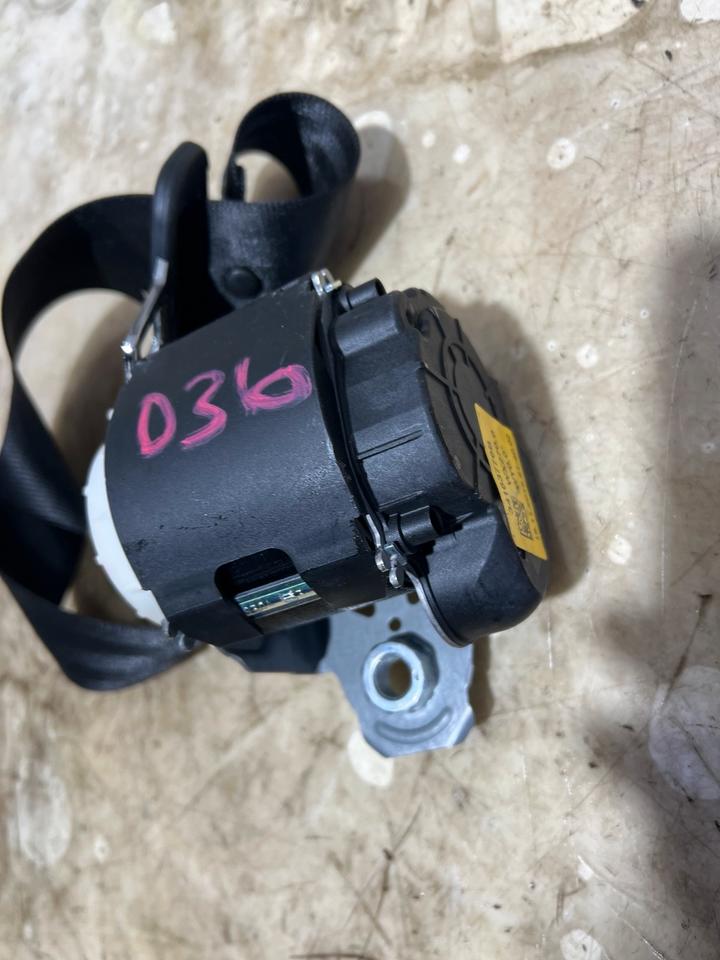 Audi A4 B9 8W Sicherheitsgurt Gurt Hinten 34163776B – Bild 10