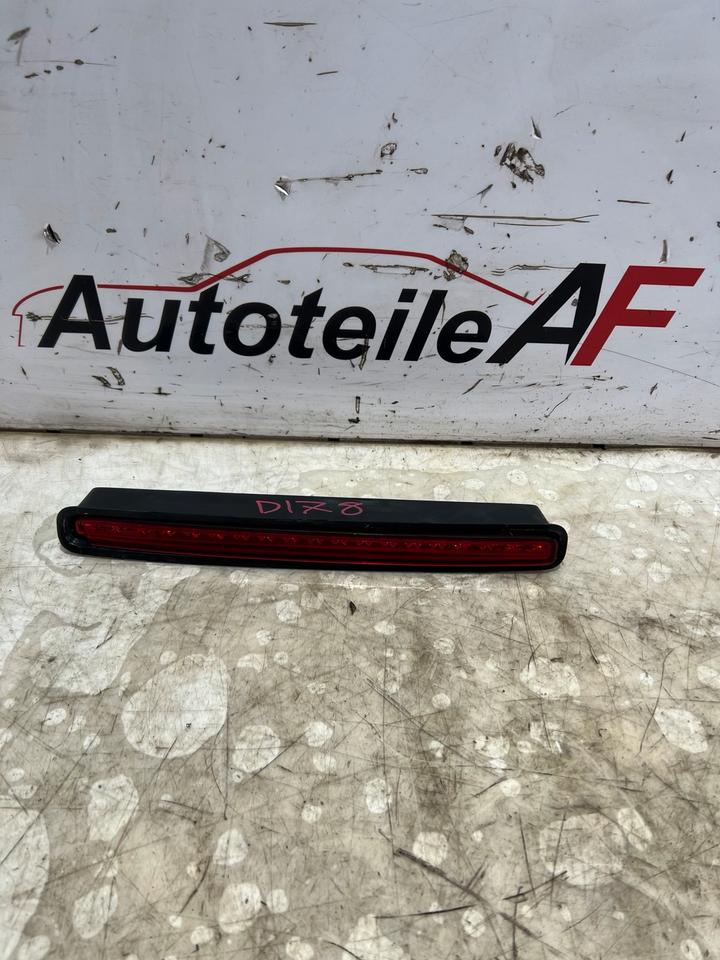 Audi A5 8T Bremsleuchte Zsuatzbremsleuchte 8F0945401