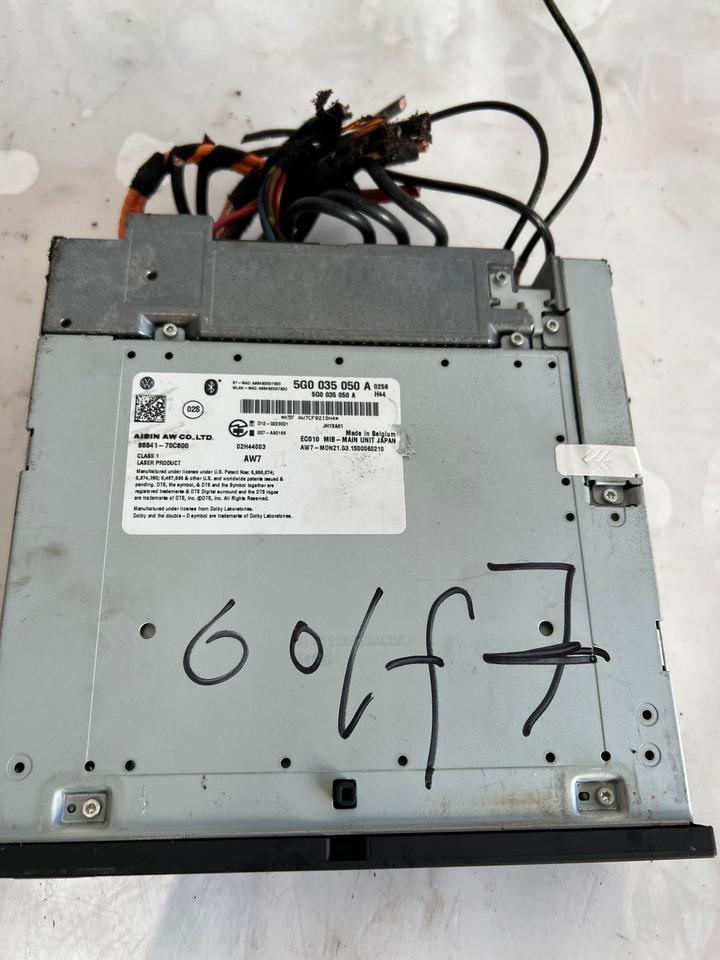 VW Golf 7 VII Steuergerät Infotainment 5G0035050A – Bild 3
