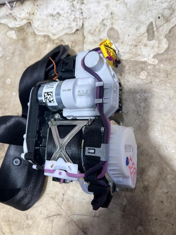 Audi A8 4H Gurt Sicherheitsgurt Vorne 4H0857705A 4H0857706A – Bild 12