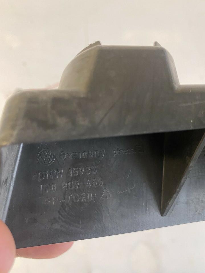 VW Touran 1T Führungsprofil Stoßstangenprofil hinten 1T0807453 – Bild 4