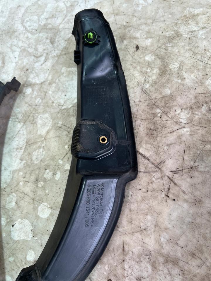 Mercedes W205 Kofferraum Tropfschiene Blenden A2056930533 – Bild 5