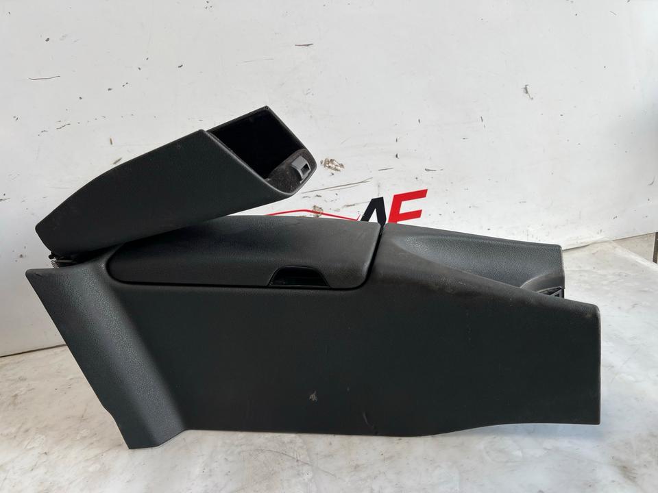 Mercedes SLK R171 Mittelarmlehne Armlehne A1716801310 – Bild 6