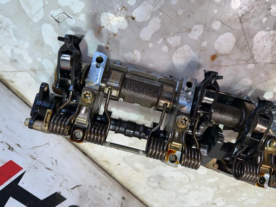BMW 5er 545i N62 Einlass Auslass Nockenwelle 750414909 7514629D – Bild 9