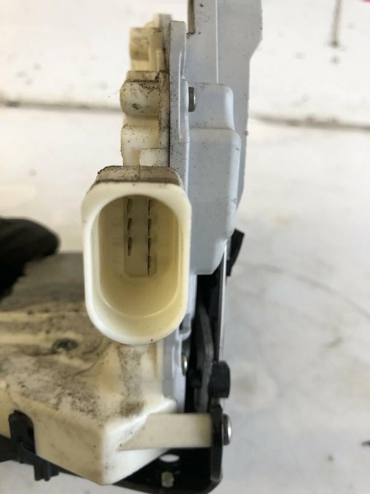 Audi A4 B7 8E Türschloss Schloss Hinten Rechts 8E0839016 – Bild 5