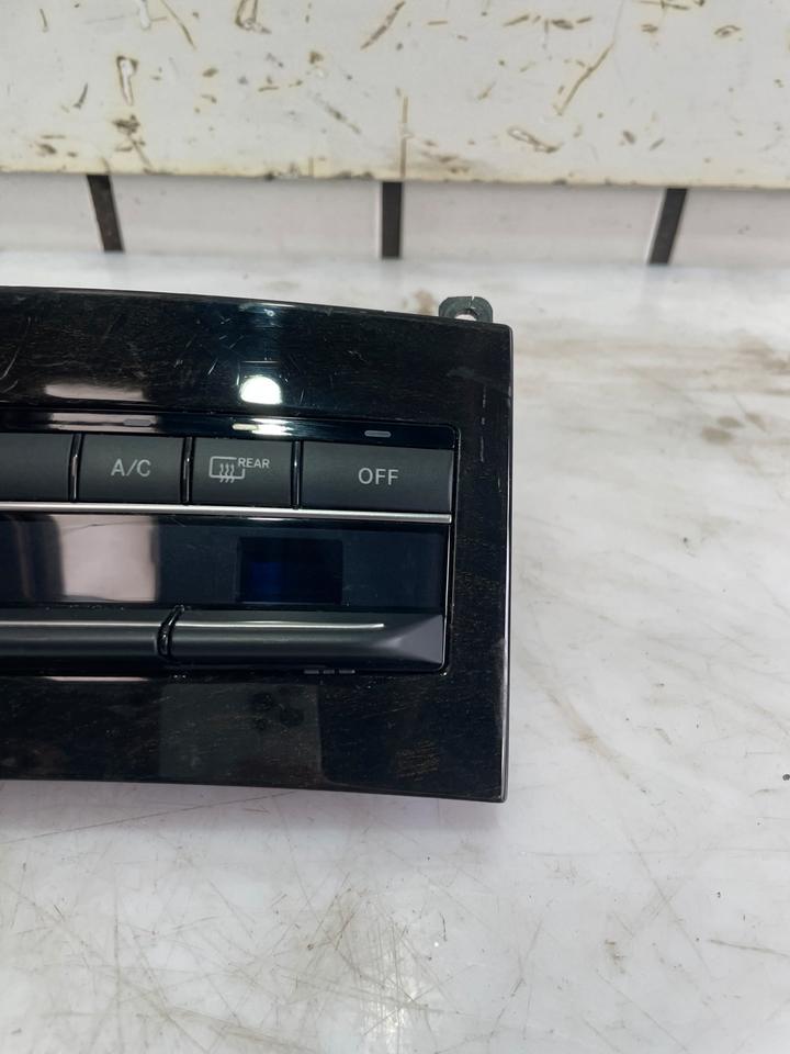 Mercedes E klasse W212 Klimabedienteil Klimaanlage A2129004525 – Bild 3