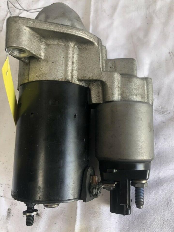 VW Audi A4 8E B7 2.0 Anlasser Starter 06B911023A – Bild 4