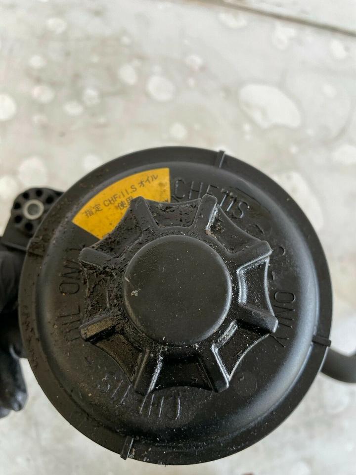 BMW 5er X5 E60 E70 Servolenkung Behälter Ölbehälter 106172 – Bild 4