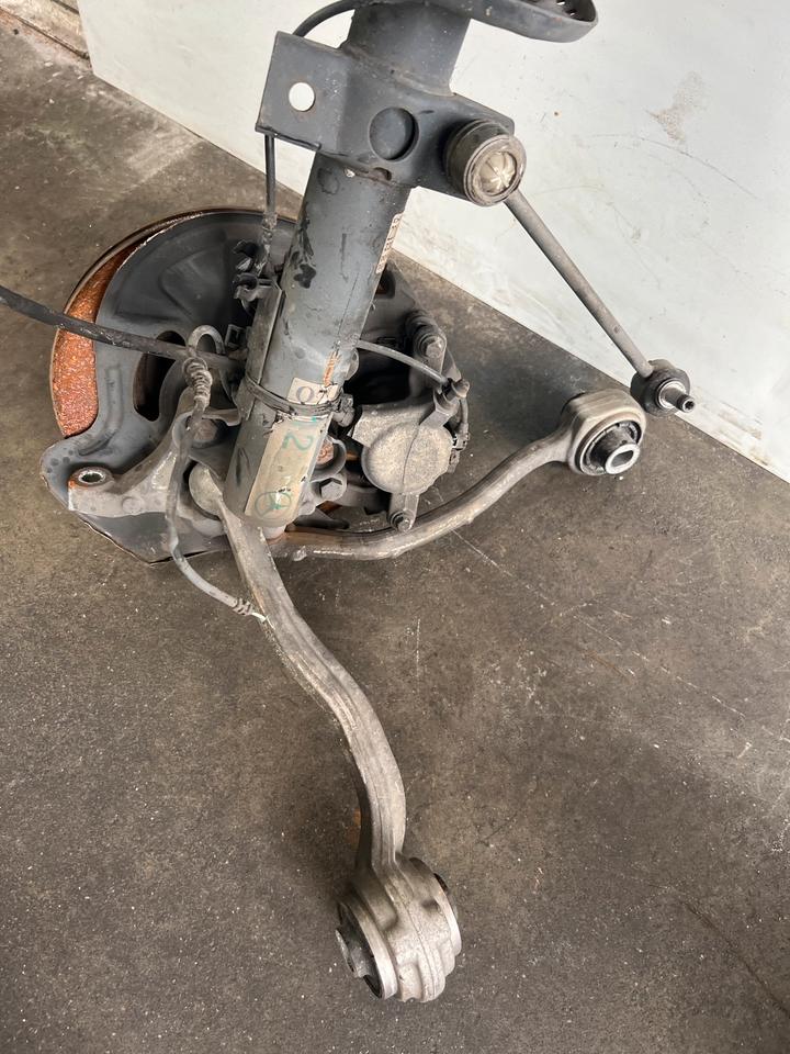 Mercedes SLK R171 Achsschenkel Radnabe Bremssattel Vorne Rechts – Bild 6