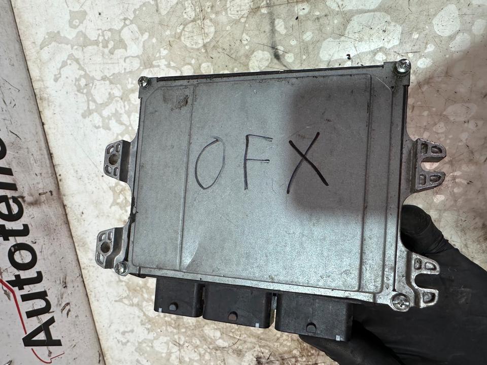 Nissan Micra K13 Motorsteuergerät Steuergerät NEC009.052 – Bild 4