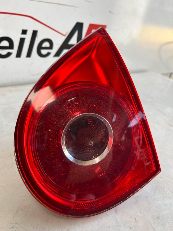 VW Golf 5 V Heckleuchte Rückleuchte Innenleuchte Hinten – Bild 10