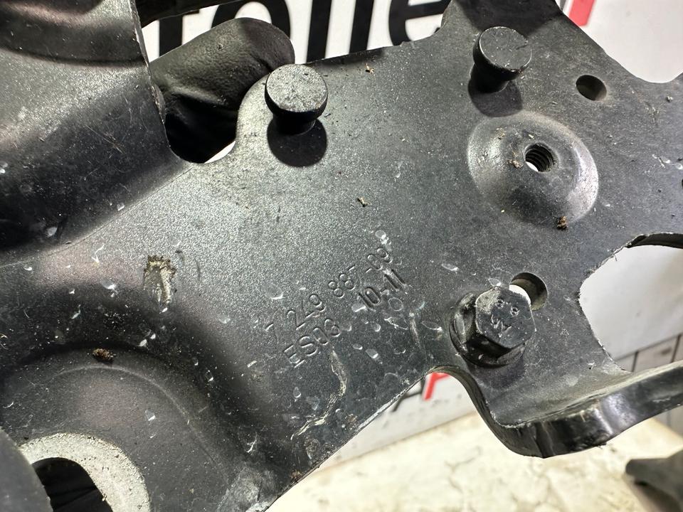 BMW 5er F10 F11 Motorhauben Scharniere 7249888 7249887 – Bild 11