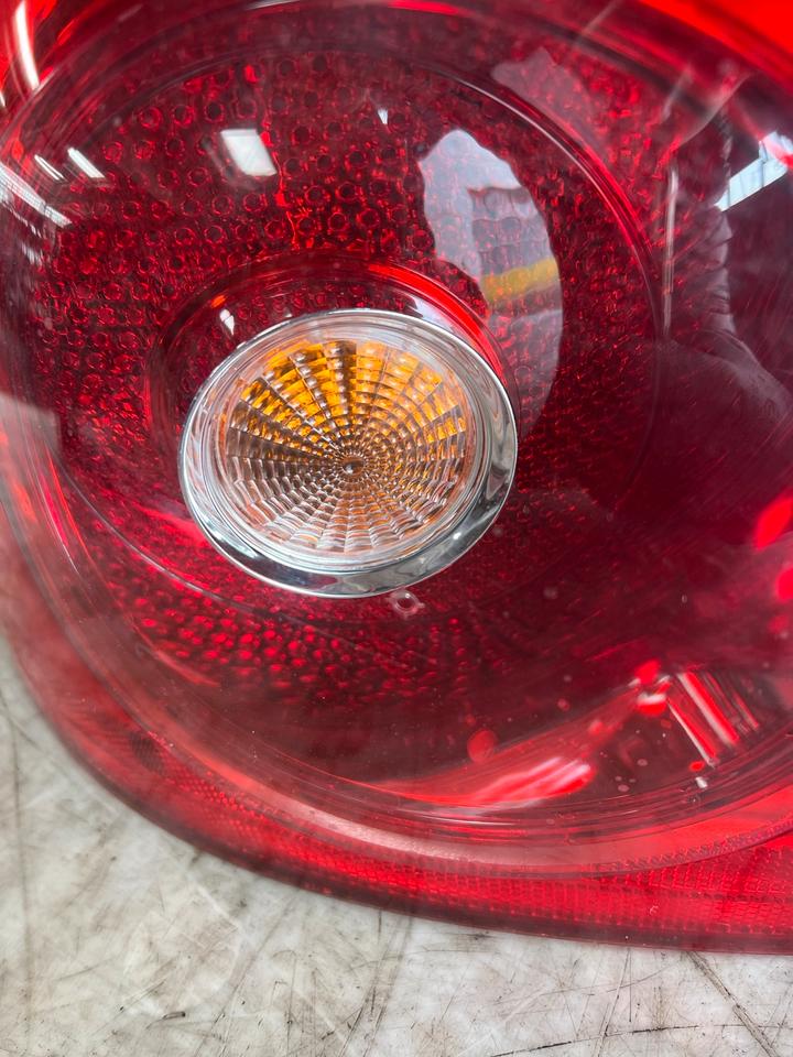 VW Golf 5 V Heckleuchte Rückleuchte Hinten – Bild 5