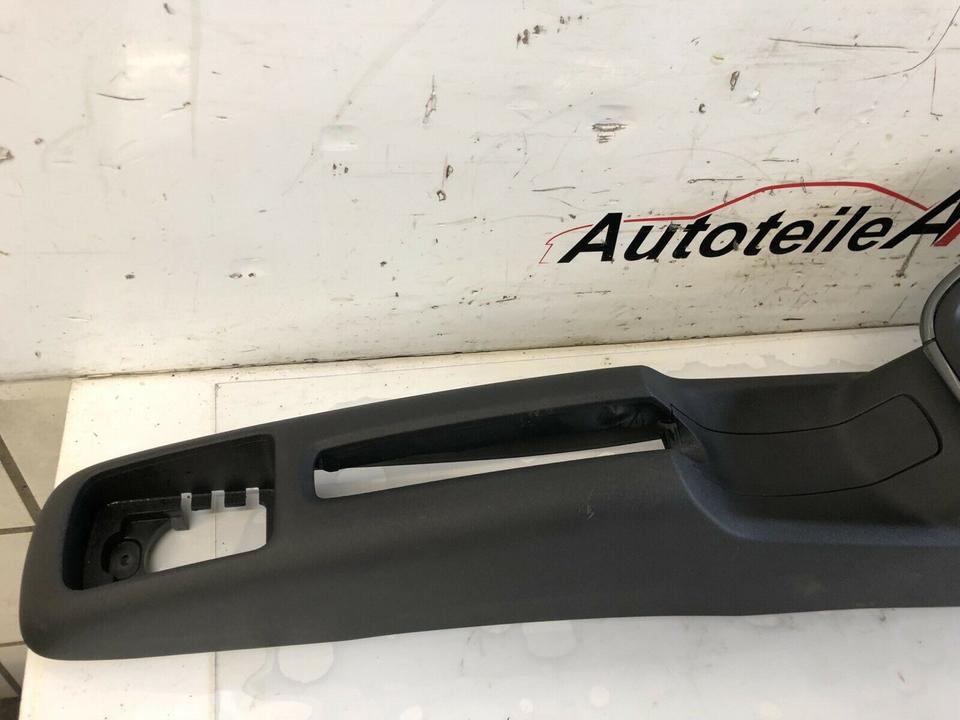 Audi A1 8X Mittelkonsole Mittelarmlehne Ablagefach Mitte – Bild 8