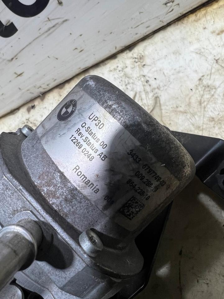 BMW 6er F01 F06 F10 Unterdruckpumpe Vakuumpumpe 6797749 – Bild 6