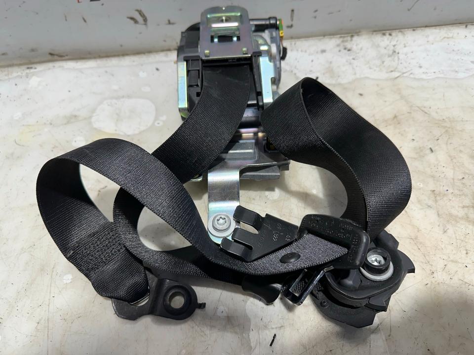 Mercedes E-Klasse W212 Sicherheitsgurt Gurt Vorne – Bild 3
