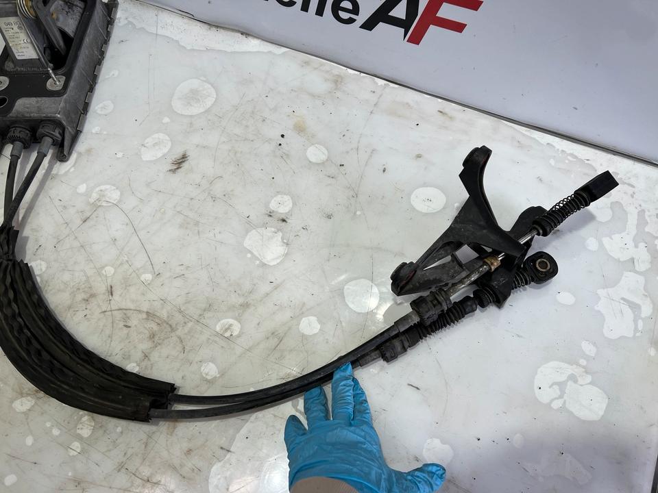 VW Touran Seat Audi Schaltgestänge 1T0711049BG – Bild 2