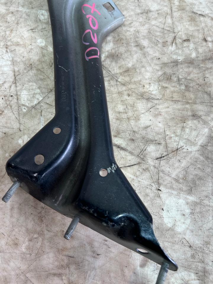 Audi Q5 8R Kotflügelhalterung Halterung 8R0821135 8R0821136 – Bild 3