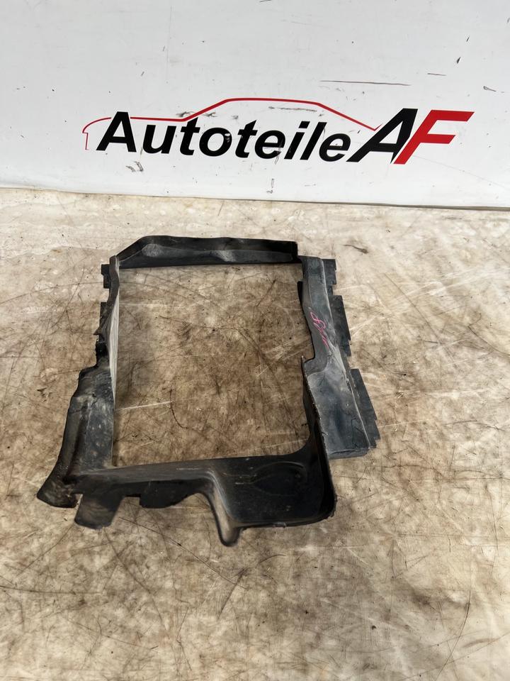 Audi Q7 4L Luftkühler Rechts 7L0117336F