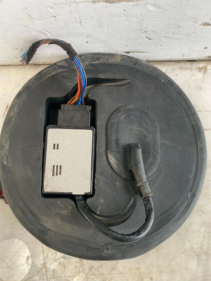 VW Polo 6R 6C Tankdeckel Deckel Tank Steuergerät 6R0971839H – Bild 2