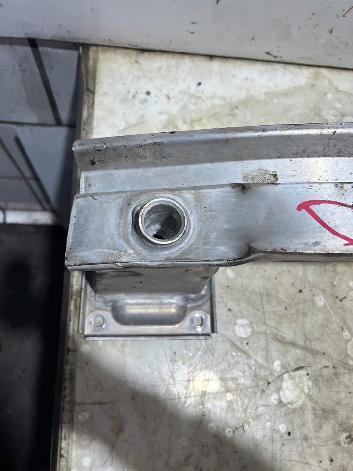 Audi A8 S8 4H Aufprallträger Stoßstangenträger Träger Hinten – Bild 7