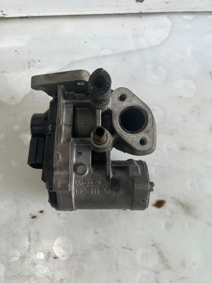 VW Golf 5 V AGR Ventil 03C131503B – Bild 2