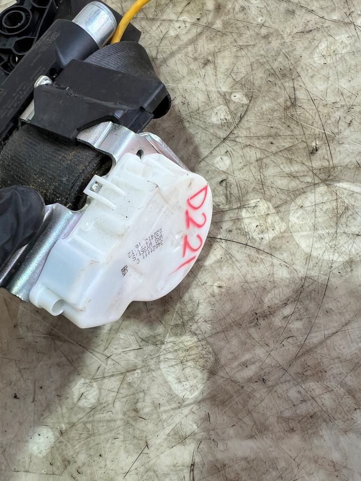 VW Tiguan 5N Sicherheitsgurt Gurt Gürtel Vorne 5N2857706A – Bild 8