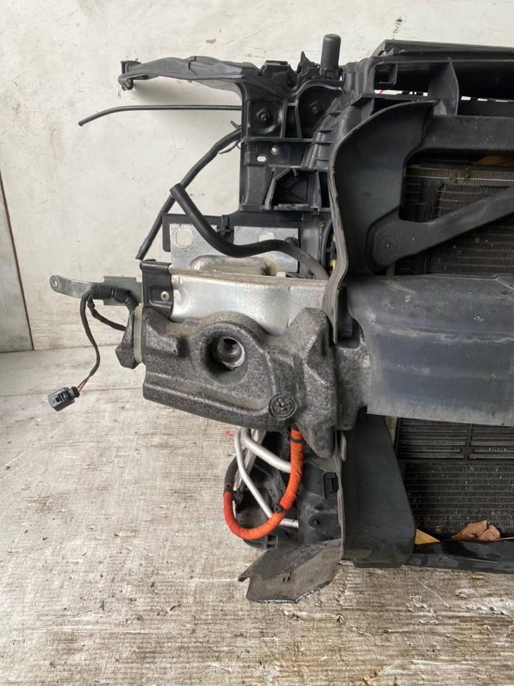 Audi A3 8V Facelift Schlossträger Frontmaske Kühlerpaket Vorne – Bild 3