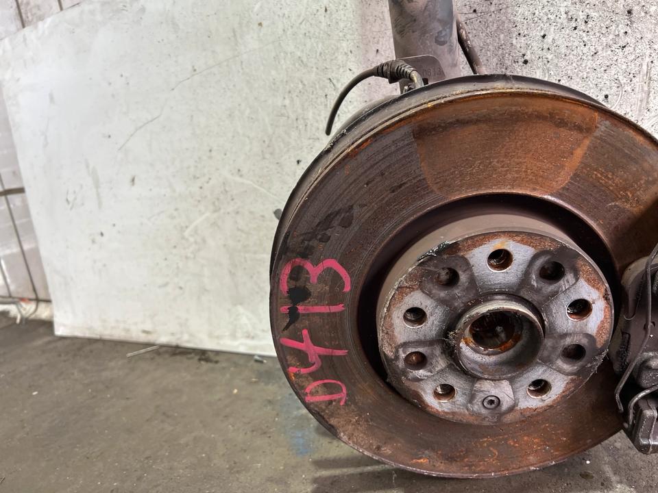 Audi Q3 8U Tiguan 5N Achsschenkel Radnabe Stoßdämpfer Vorne – Bild 14