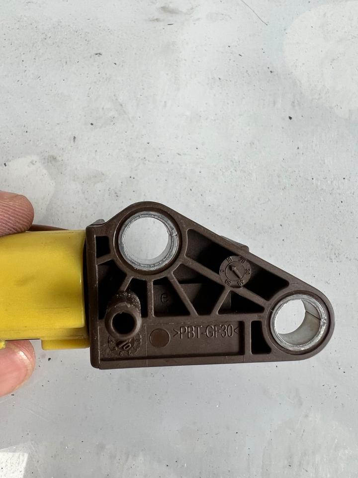 Audi A4 B8 8K A5 8T Airbag Crashsensor – Bild 4