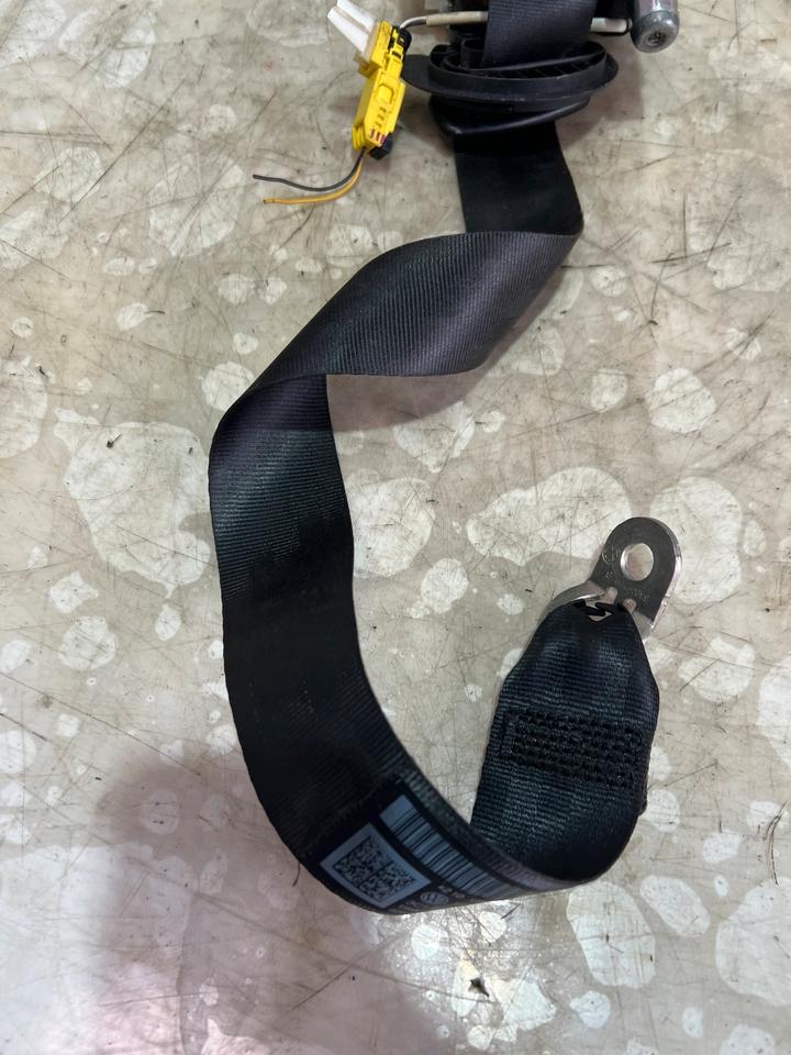 VW Passat B6 3C Sicherheitsgurt Gurt Vorne 3C1857706S – Bild 2