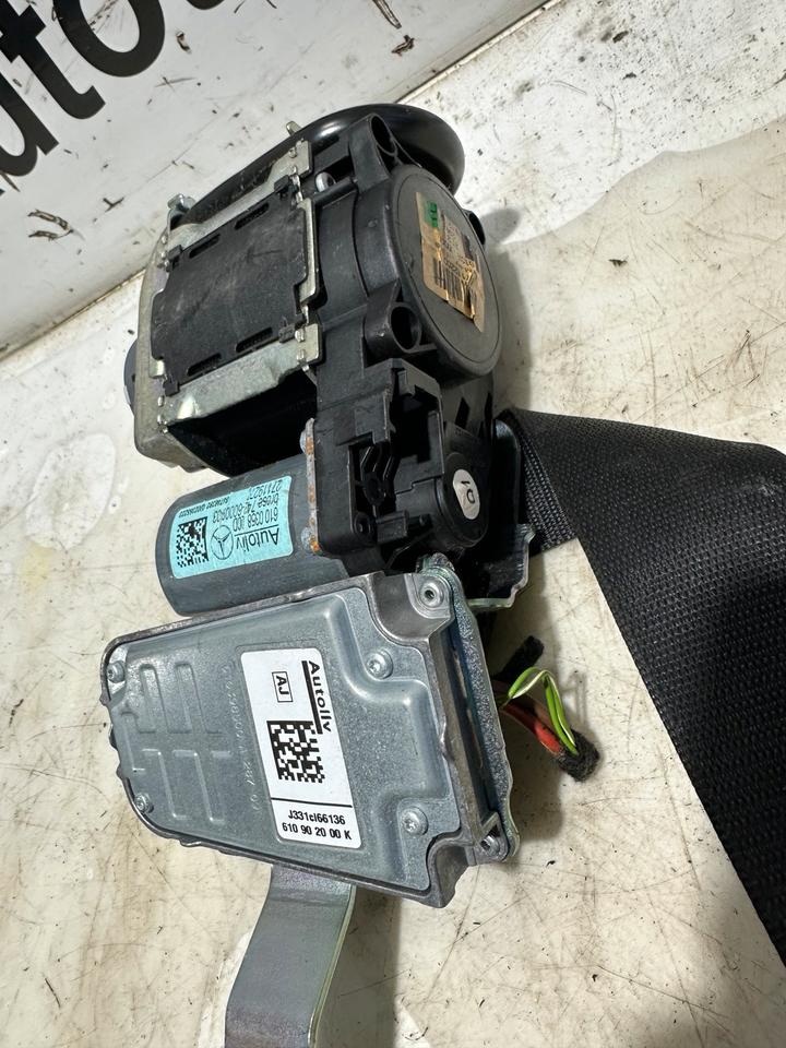 Mercedes E-Klasse W212 Sicherheitsgurt Gurt Vorne – Bild 14