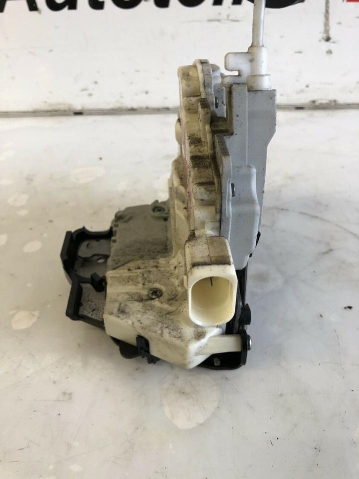 Audi A4 B7 8E Türschloss Schloss Hinten Rechts 8E0839016 – Bild 4