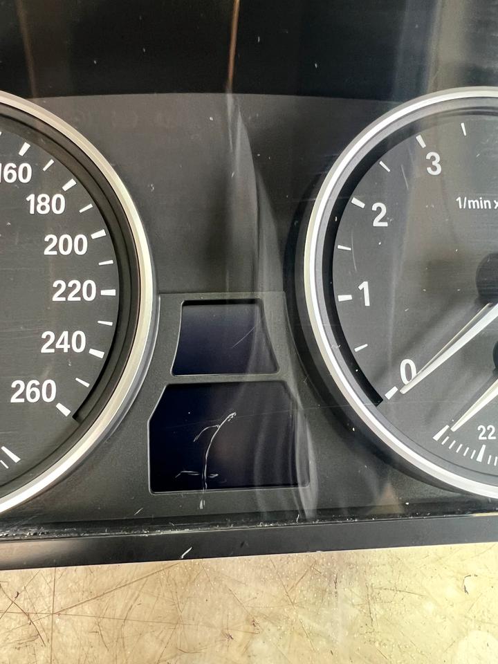 BMW 5er E60 E61 Tacho Tachometer Kombiinstrument 6965359 – Bild 4