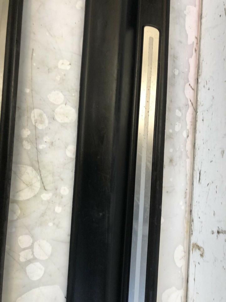 Audi TT 8J Einstiegleiste Leiste 8J0853491E 8J9853492E – Bild 6