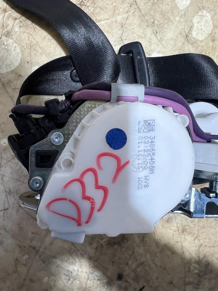 Audi A8 4H Gurt Sicherheitsgurt Vorne 4H0857705A 4H0857706A – Bild 14