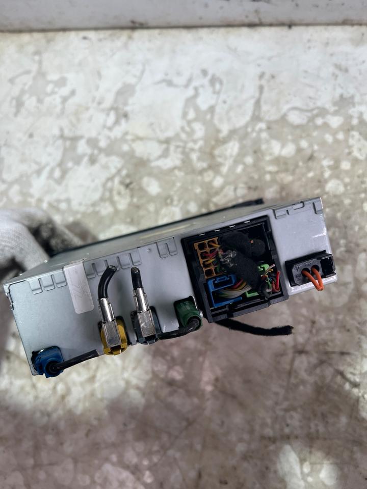 Audi A5 8T A4 B8 Multimedia CD Player Radio 8T2035678A – Bild 6