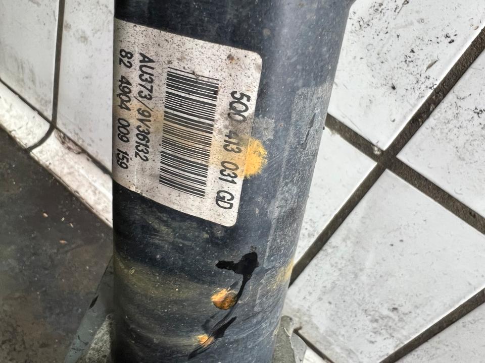 Audi A3 8V Achsschenkel Radnabe Stoßdämpfer Federbein Vorne – Bild 16