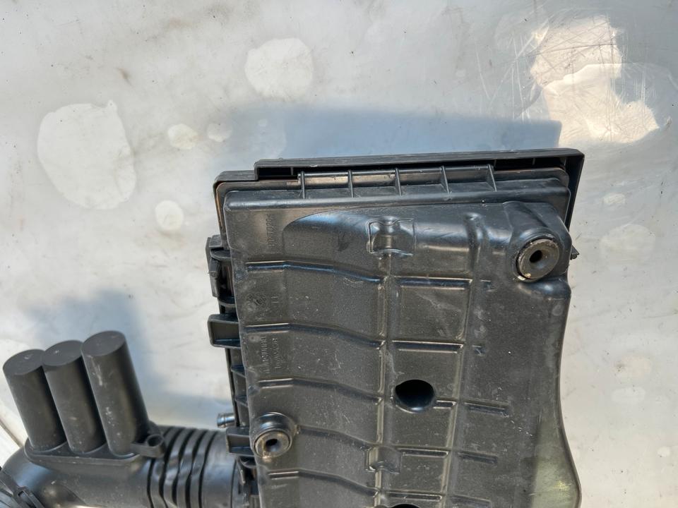 VW Golf 7 VII Luftfiltergehäuse Luftfilterkasten 04E129611G – Bild 7