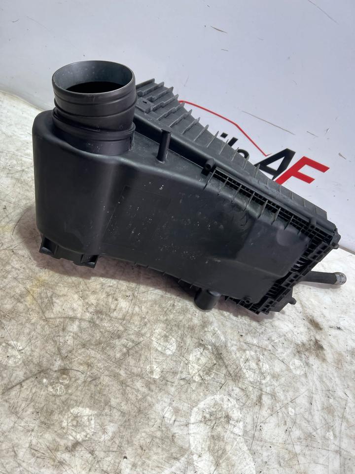 Audi Q7 4L Luftfiltergehäuse 7L6129601AT – Bild 4