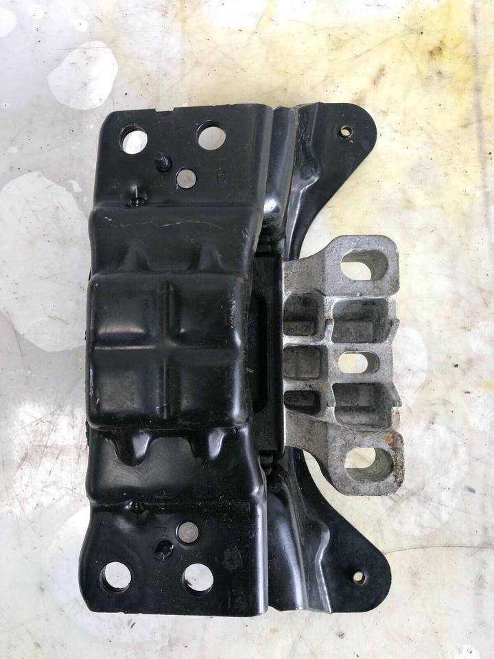 VW Golf 7 VII Passat B8 3G Motorhalter 5Q0199555R – Bild 3