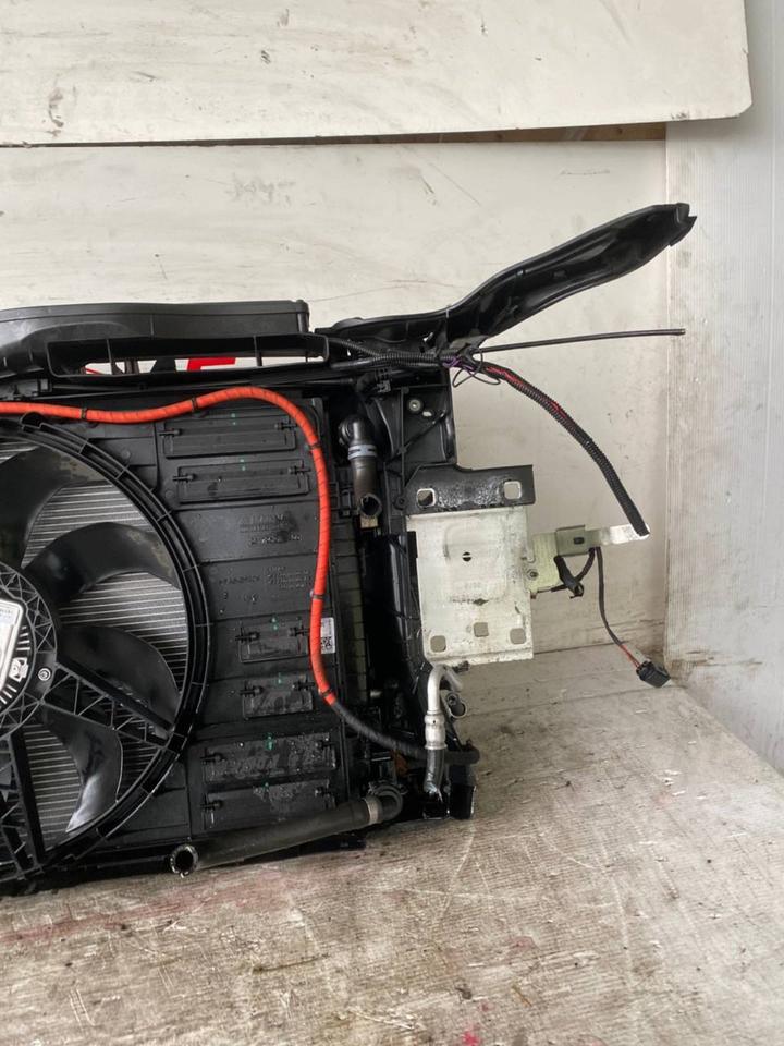 Audi A3 8V Facelift Schlossträger Frontmaske Kühlerpaket Vorne – Bild 20