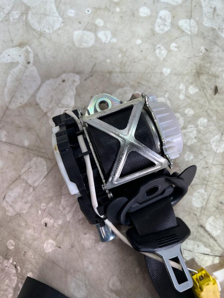 VW Passat B6 3C Sicherheitsgurt Gurt Vorne 3C1857706R – Bild 5