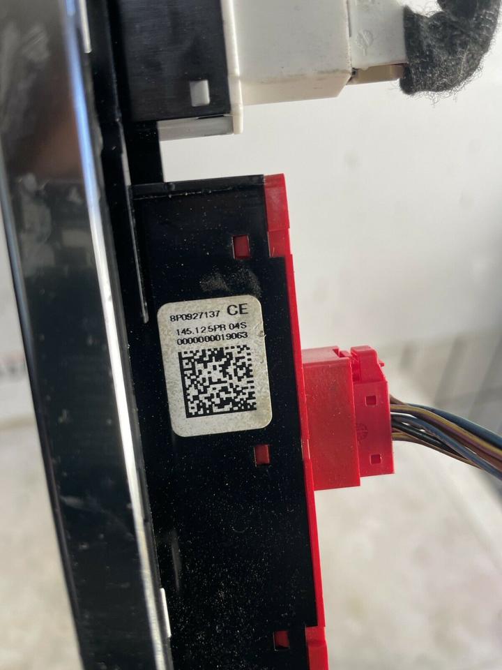 Audi A3 8P Warnblinker Schalter 8P0927137 – Bild 7