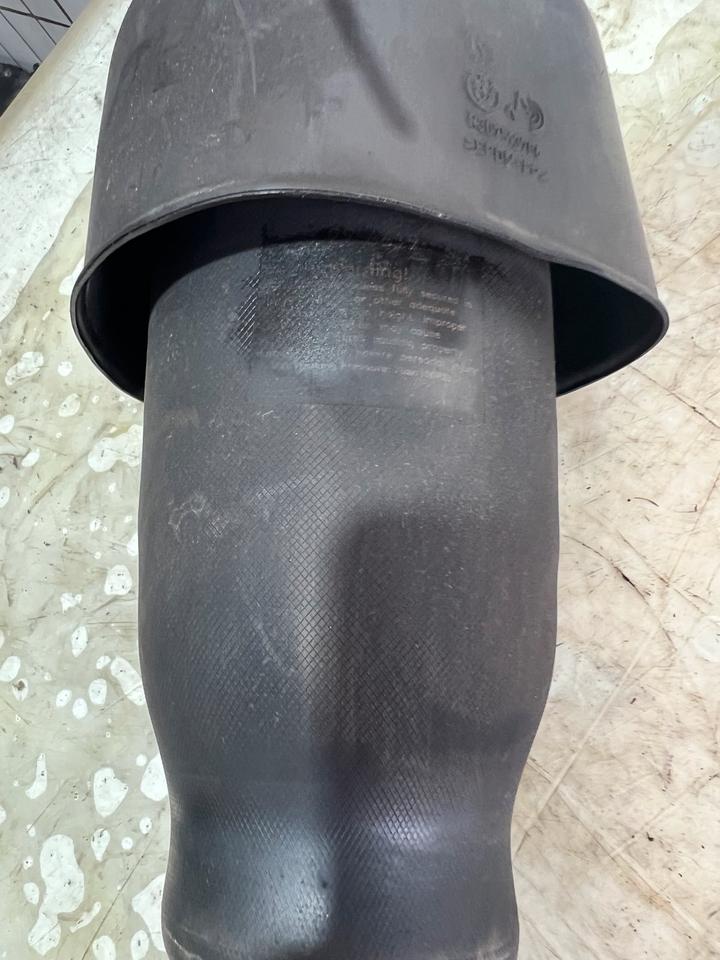 BMW 5er F11 Luftbalken Luftfederung Luftfeder Hinten – Bild 13