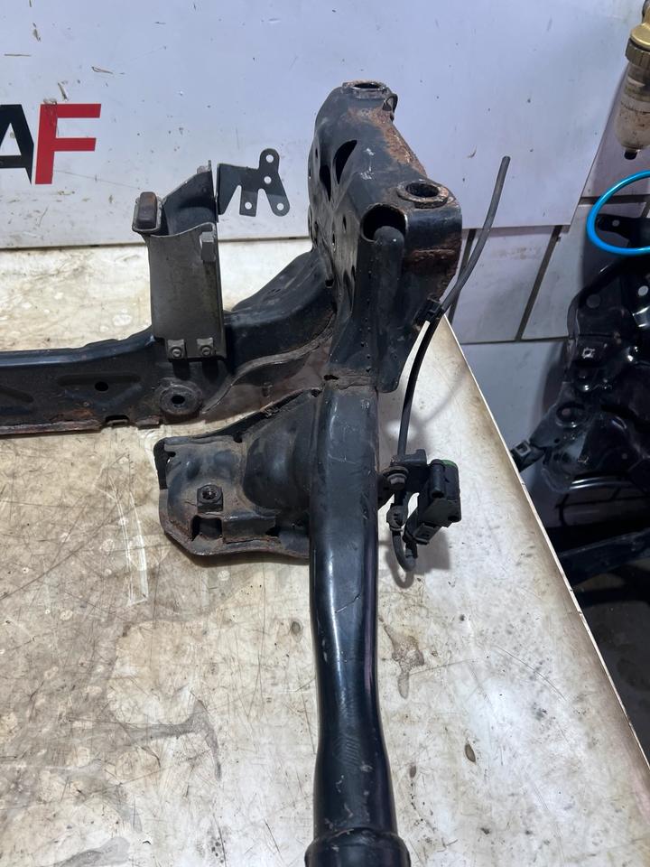 Audi A8 S8 4H Achse Vorderachse Vorderachsträger 4H0399544 – Bild 15