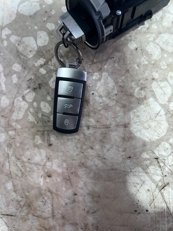 VW Passat CC Zündschloss Zündung Lenkradschloss 3C0905843AE – Bild 4