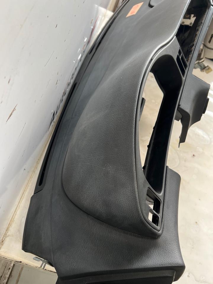 BMW 8er E31 850Ci Armaturenbrett Cockpit Vorne Mittelkonsole – Bild 10