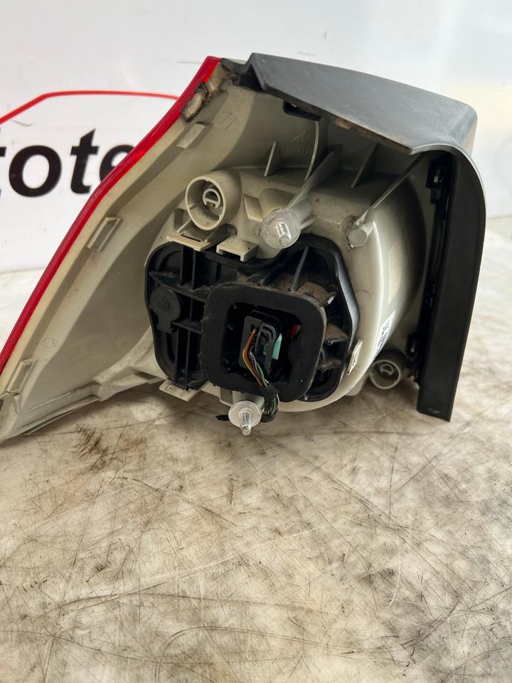 VW Golf 5 V Heckleuchte Rückleuchte Hinten – Bild 17